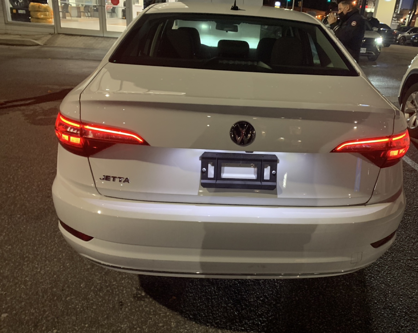 2021 Volkswagen JETTA/  private seller - photo 2