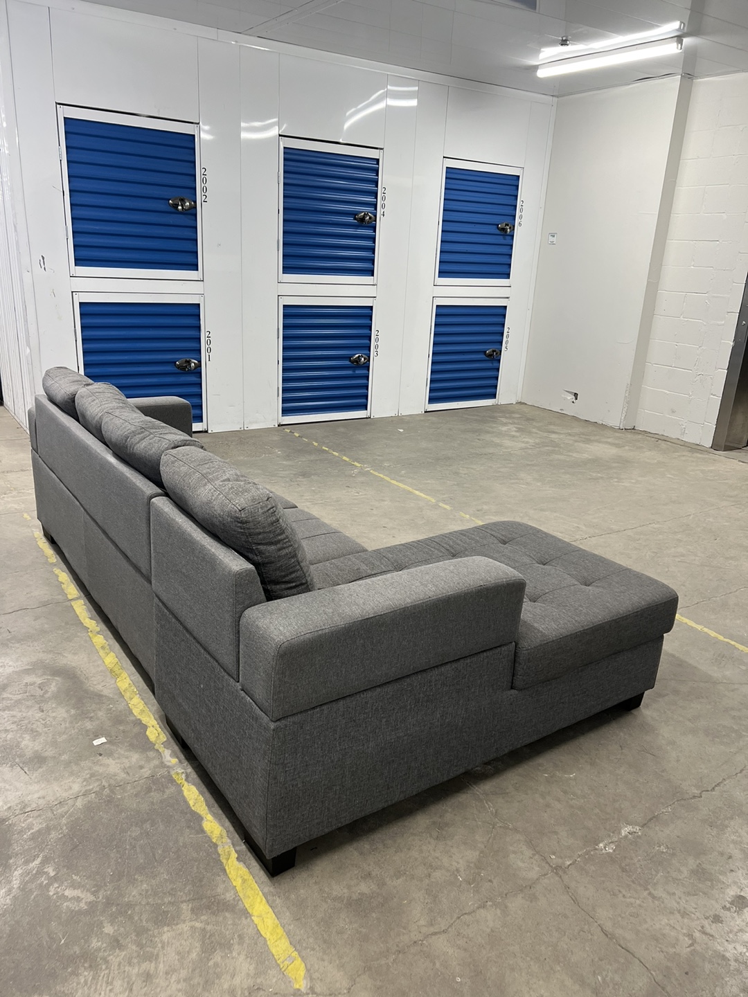 Modern Grey Sectional Couch / Sofa - FREE DELIVERY!! - photo 5