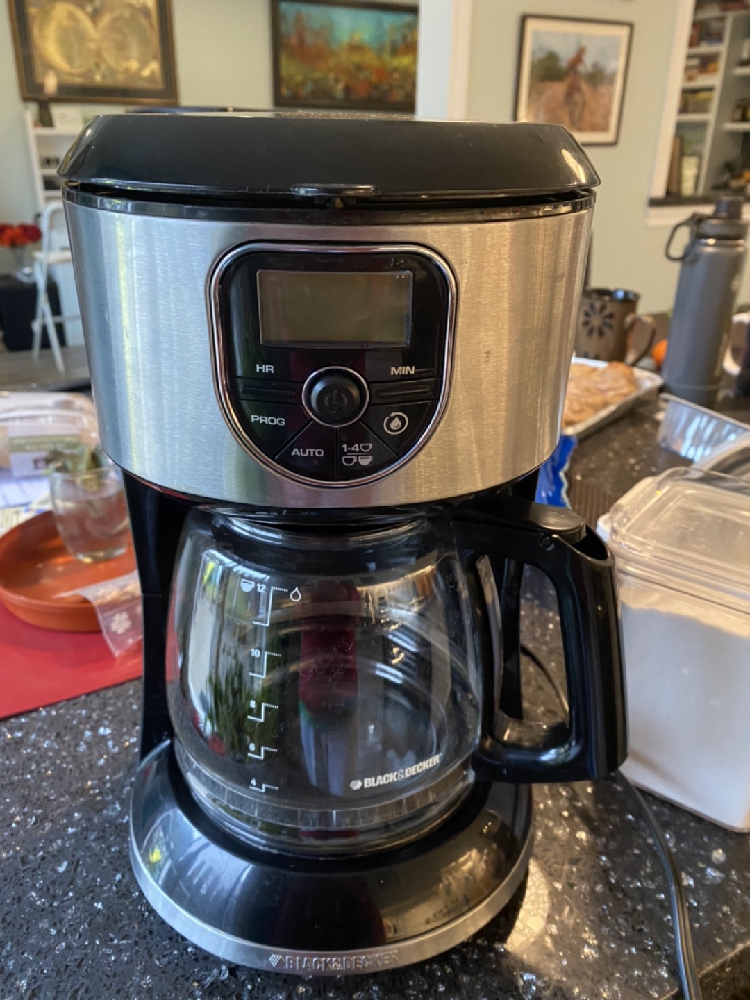 Programmable 12 cup Black & Decker Coffee maker VGUC