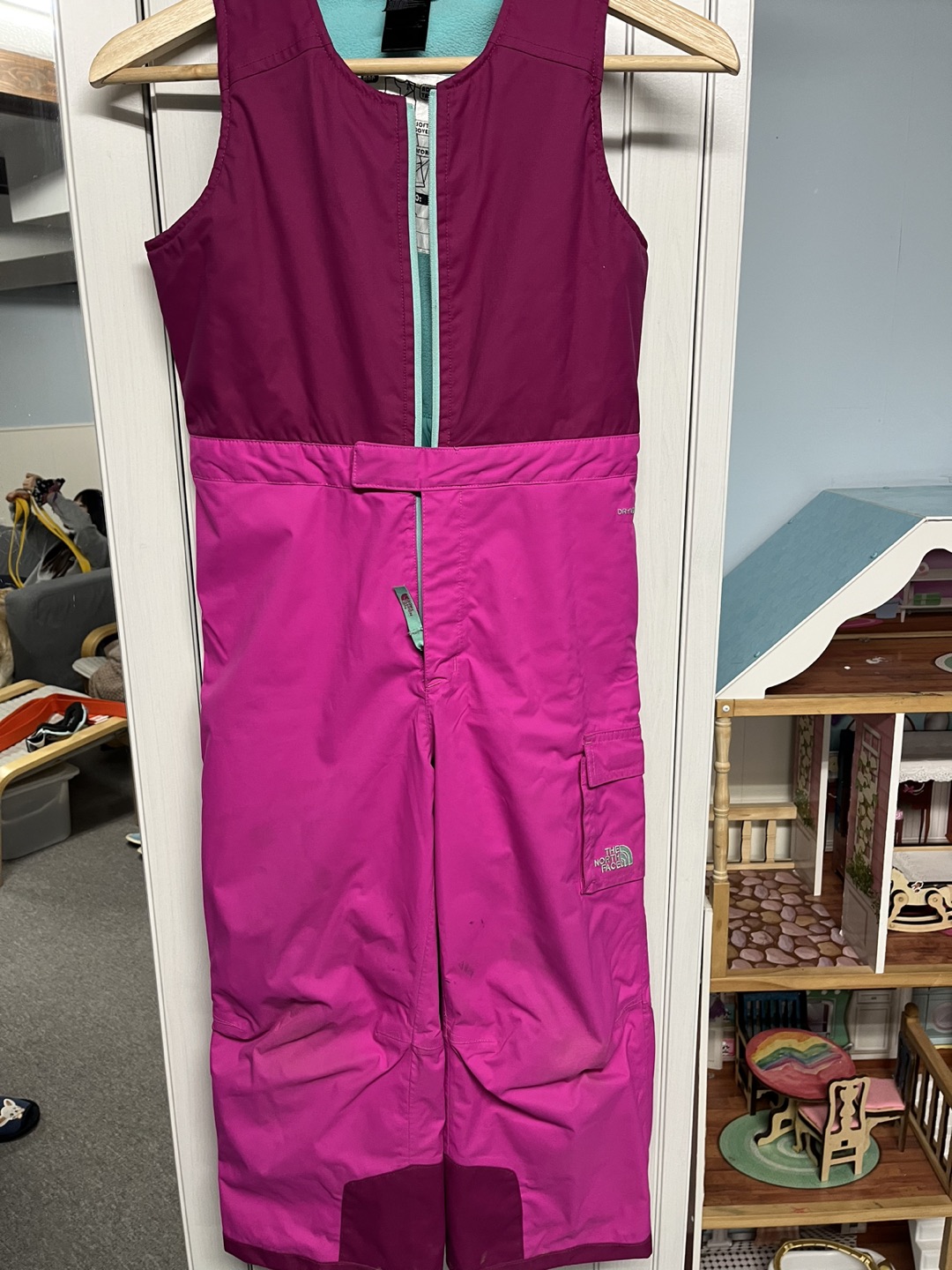 The North Face girl’s ski/snow pants thumbnail