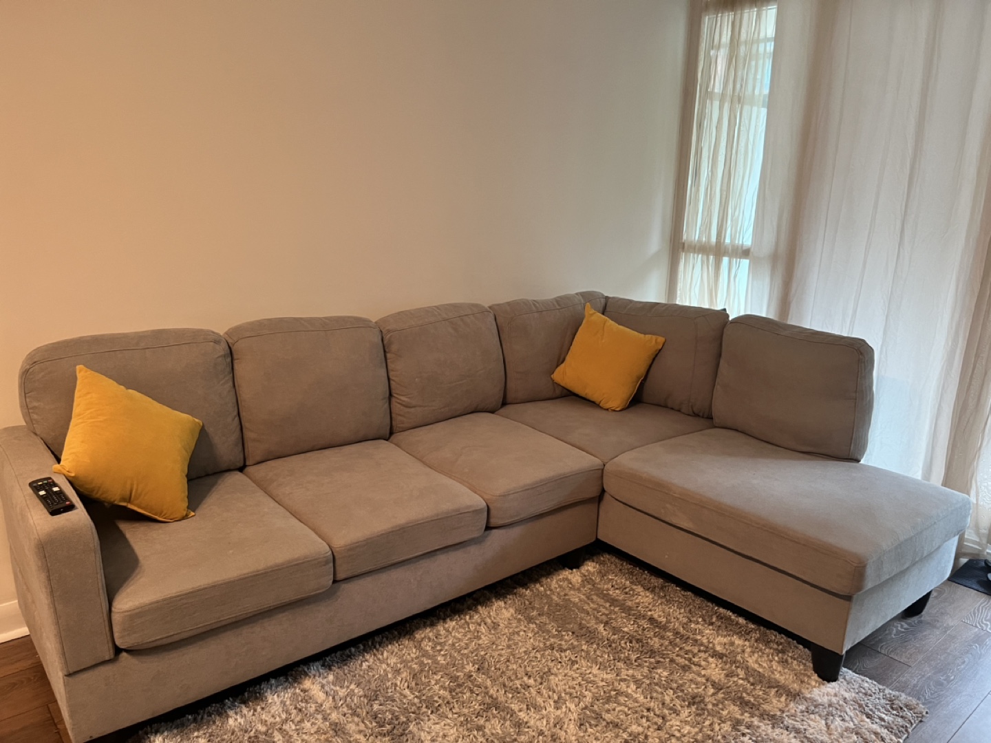 Asyia 3 - Piece Upholstered Sectional sofa - photo 3