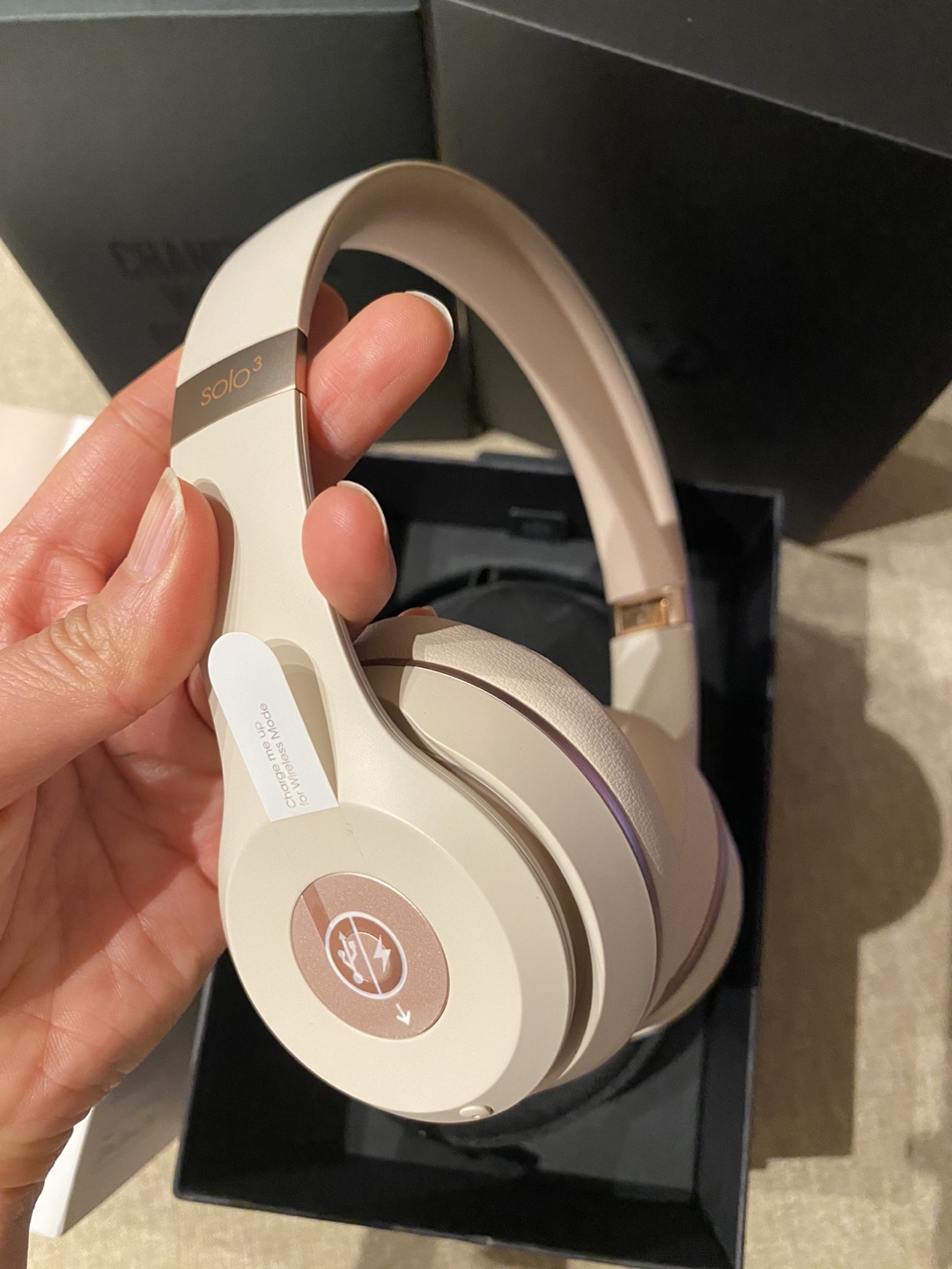 Beats Solo 3 wireless - matte gold - photo 2