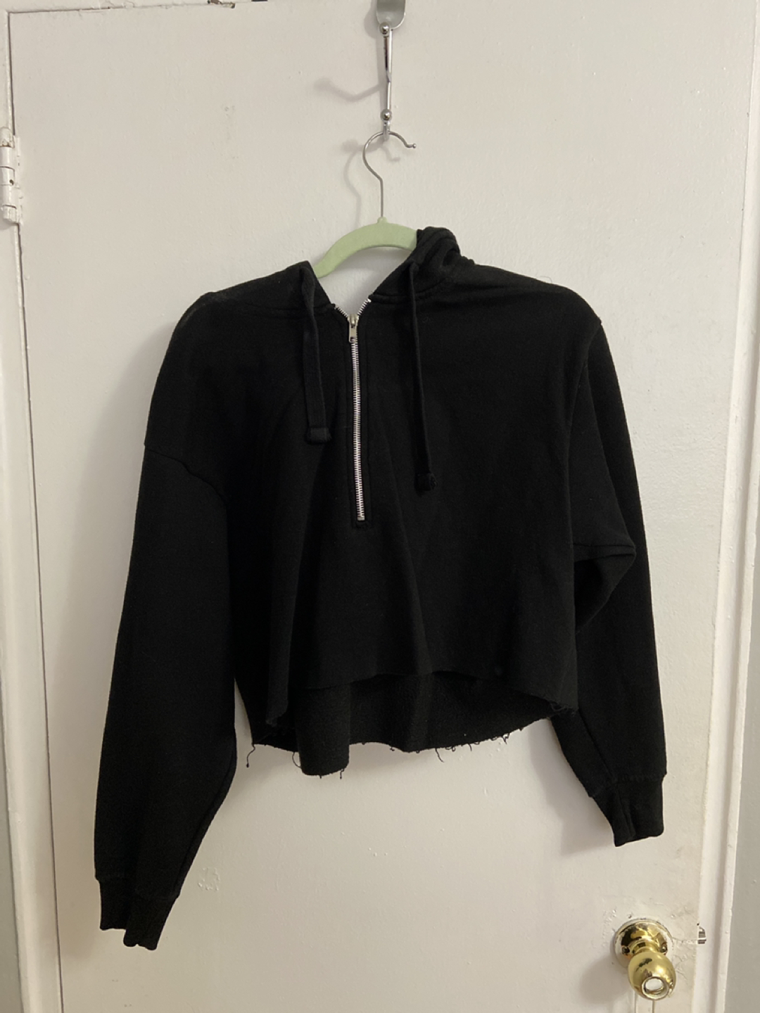 Black cropped hoodie size medium thumbnail
