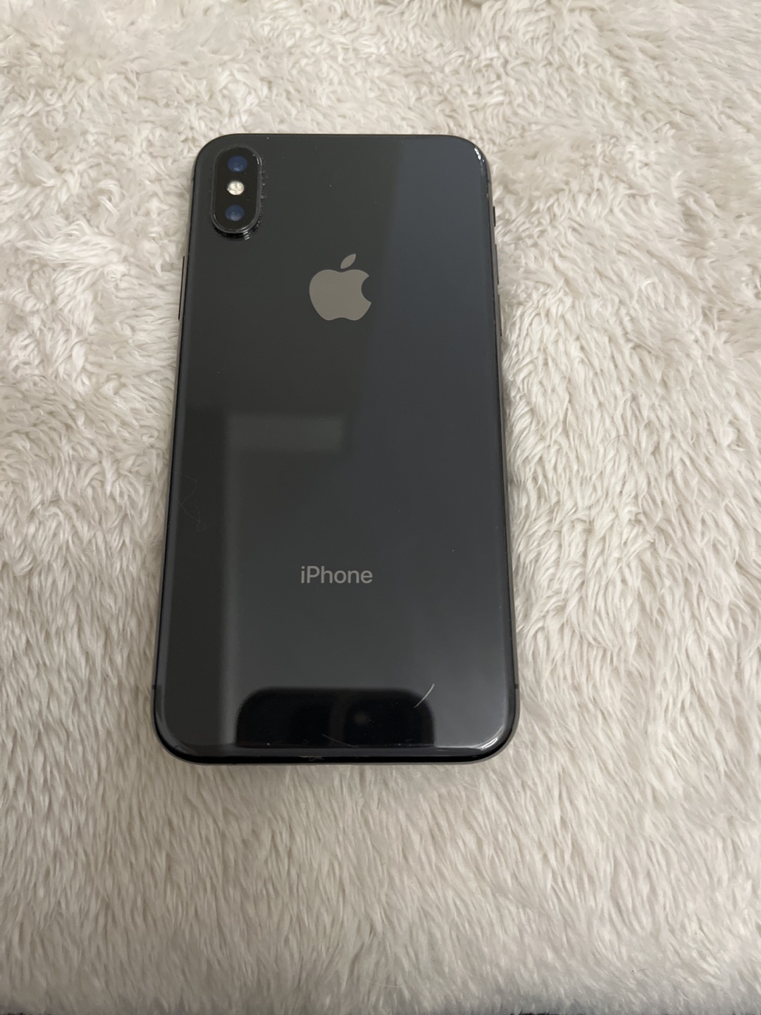 iPhone X - photo 2