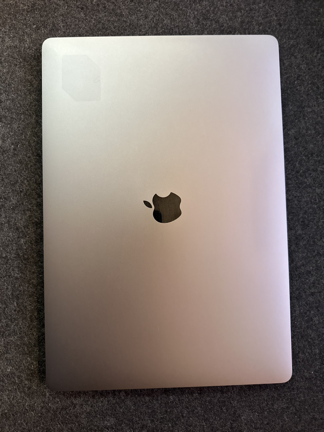 16-inch MacBook Pro with i9 2,3 GHz, 64 GB, 4TB SSD - photo 3