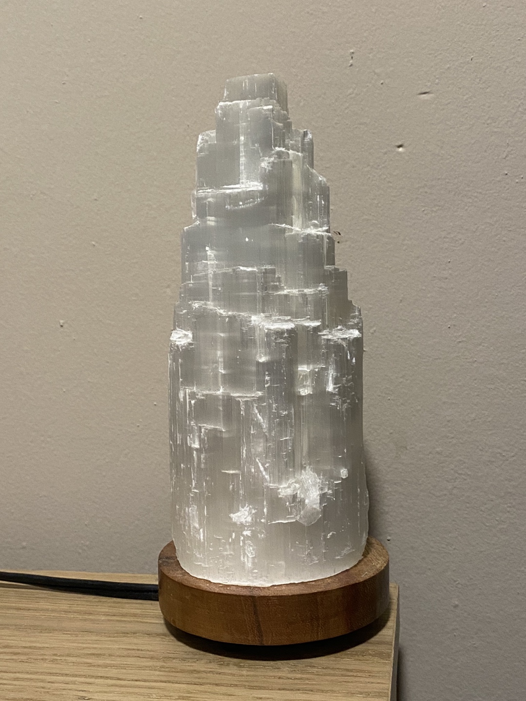 Selenite crystal Lamp - photo 4