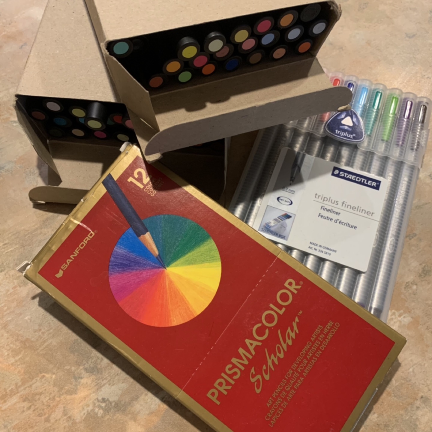 Art supplies Prismacolor markers, color pencils, fineliner thumbnail