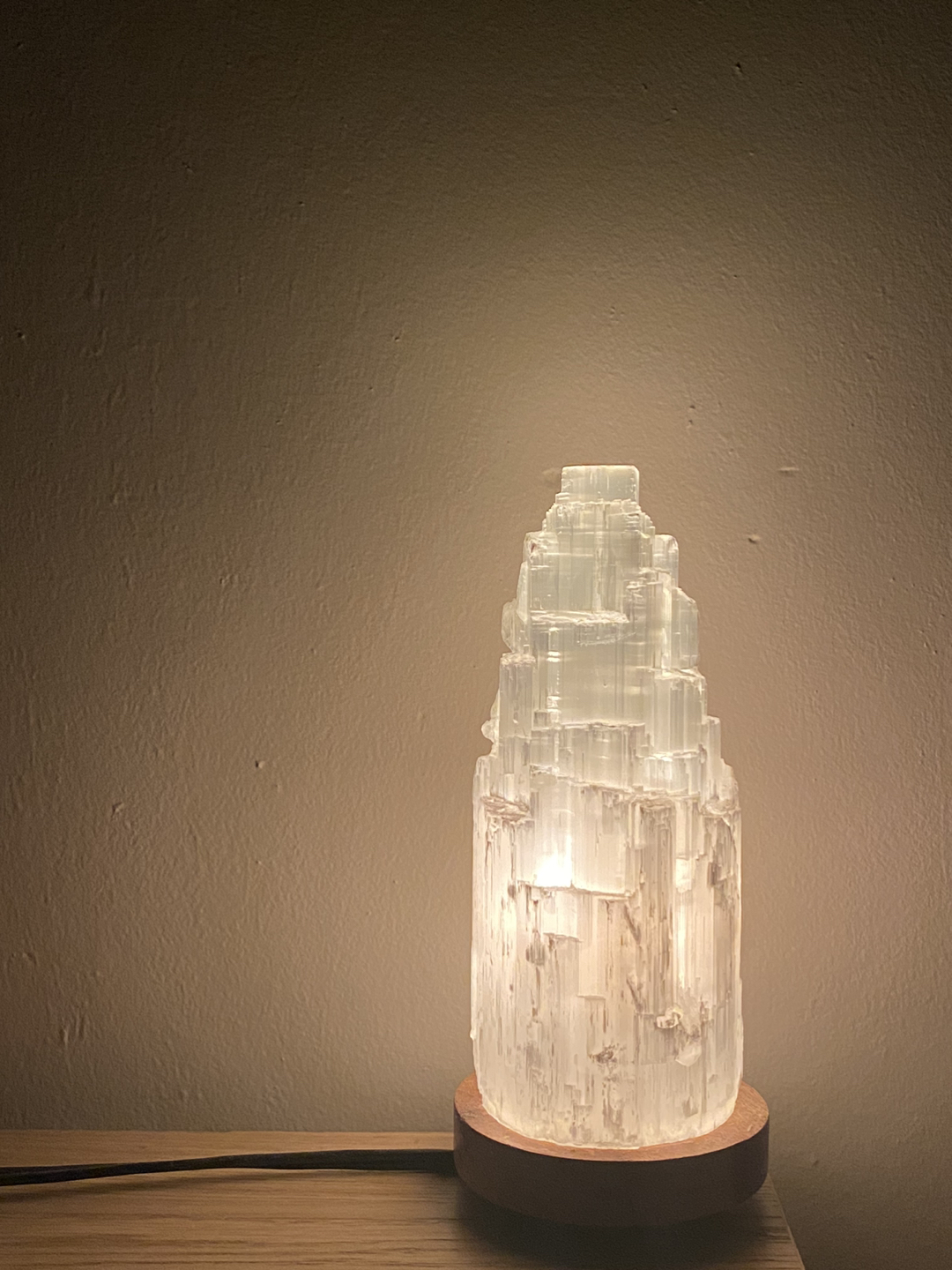 Selenite crystal Lamp