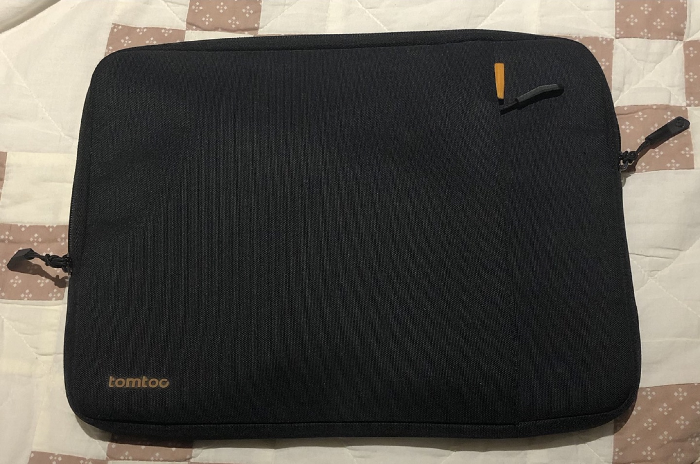 Perfect fit Protective Tomtoc Laptop sleeve - photo 2