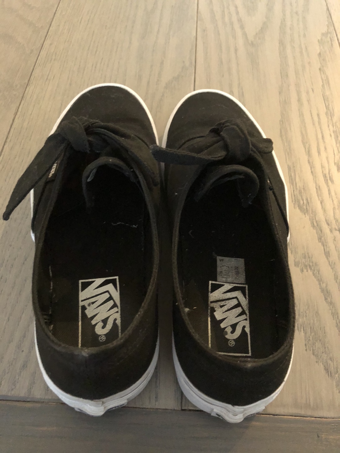 Vans Flats (size 7) image indicator(4)