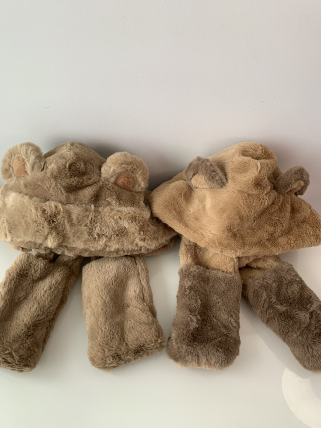 3-in-1 Teddy Hat, Scarf, and mittens image indicator(3)