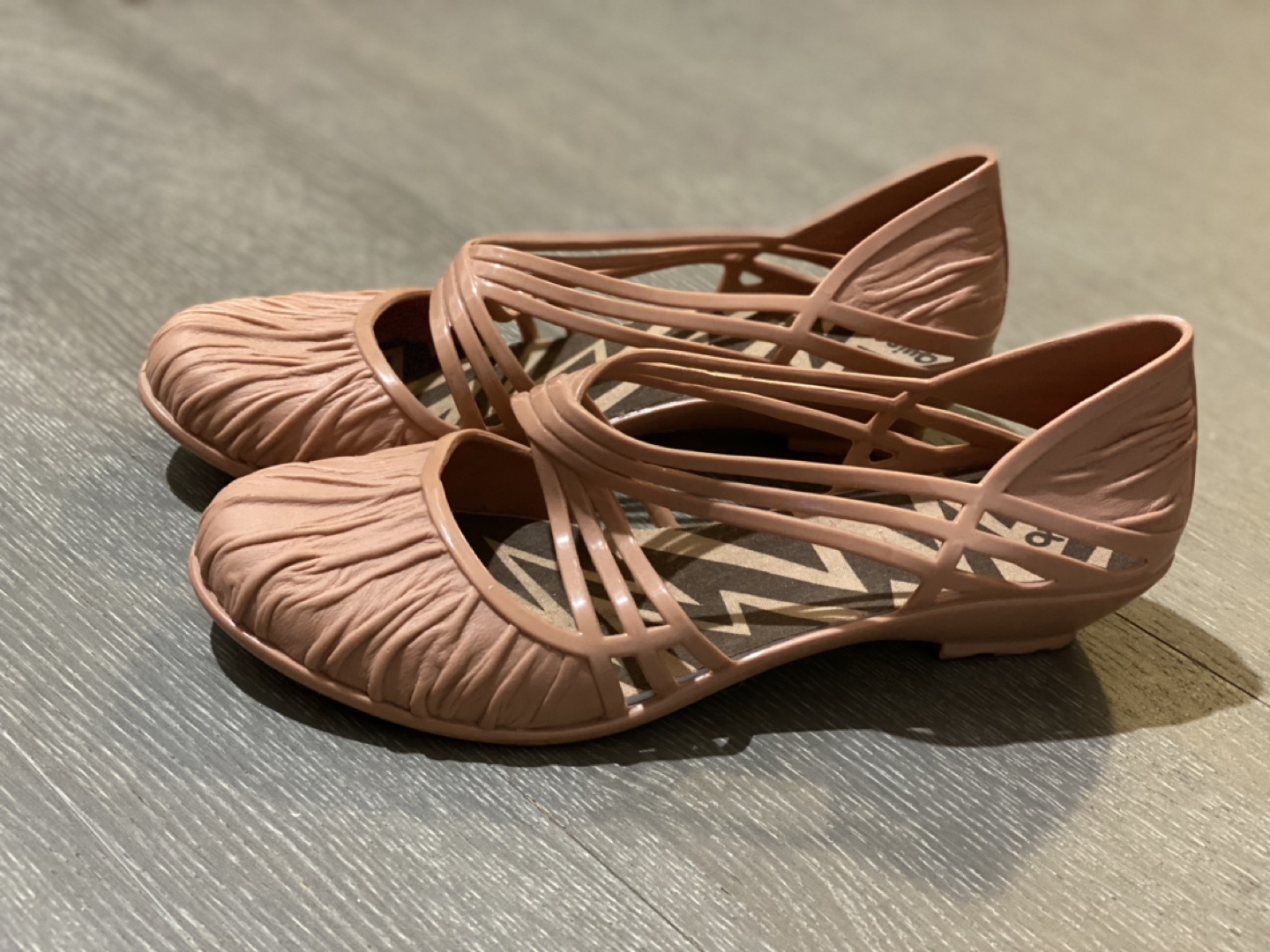 Jelly sandals (size 5) - photo 2