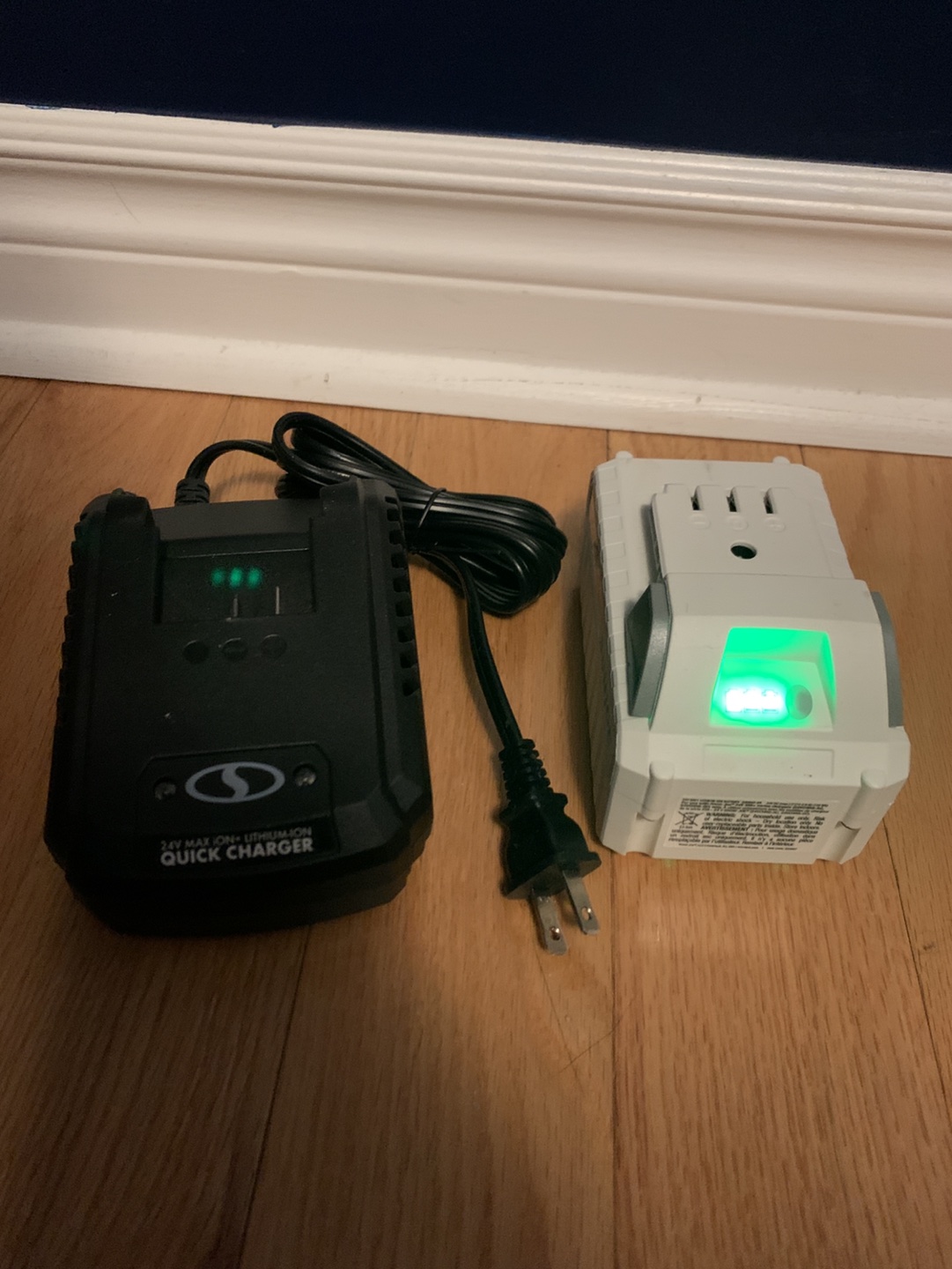 Snow joe 24 volt cordless snow shovel image indicator(4)