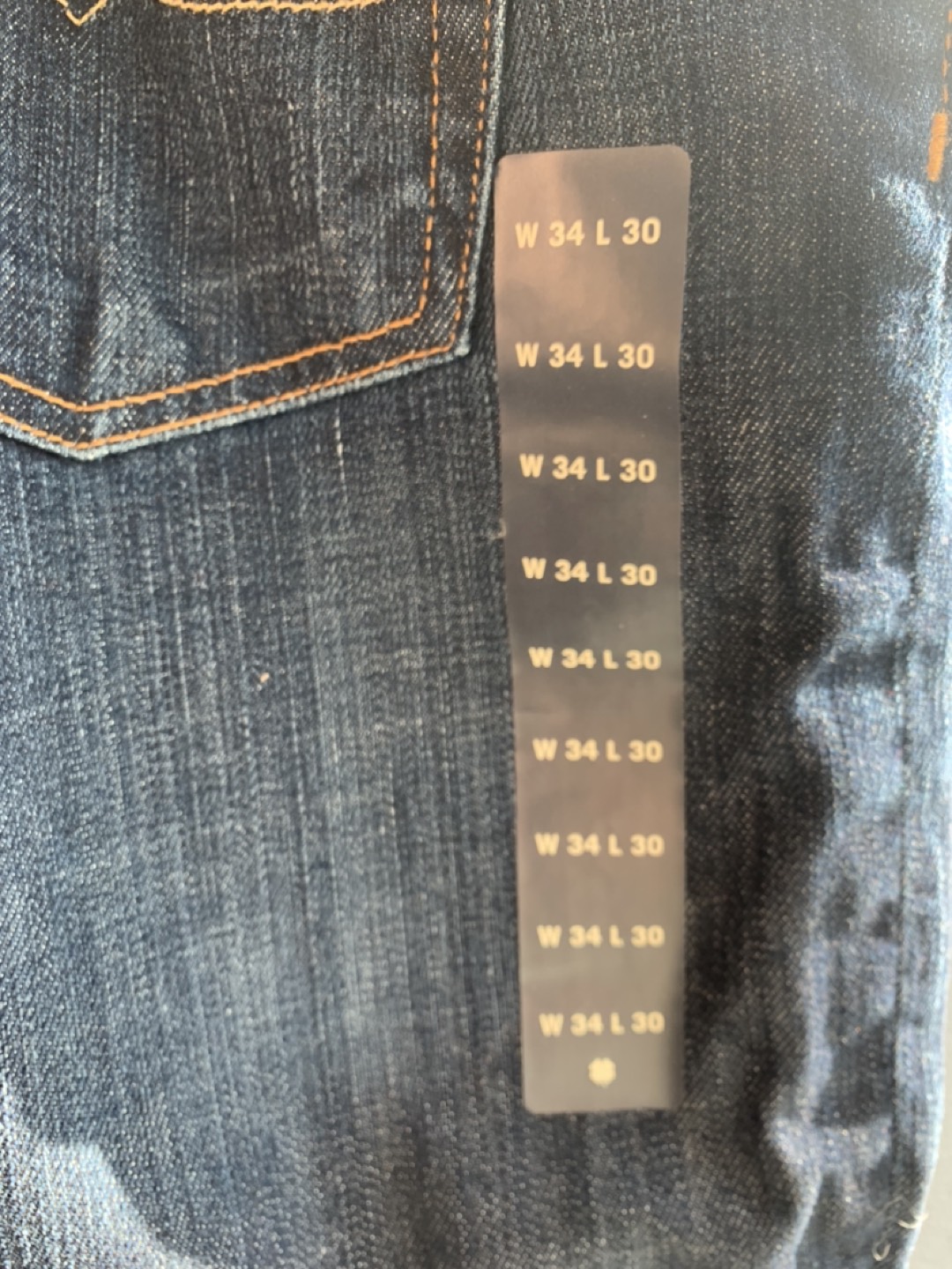 NEW Lucky Brand Men’s 181 Straight Jeans 34 x 30 image indicator(3)