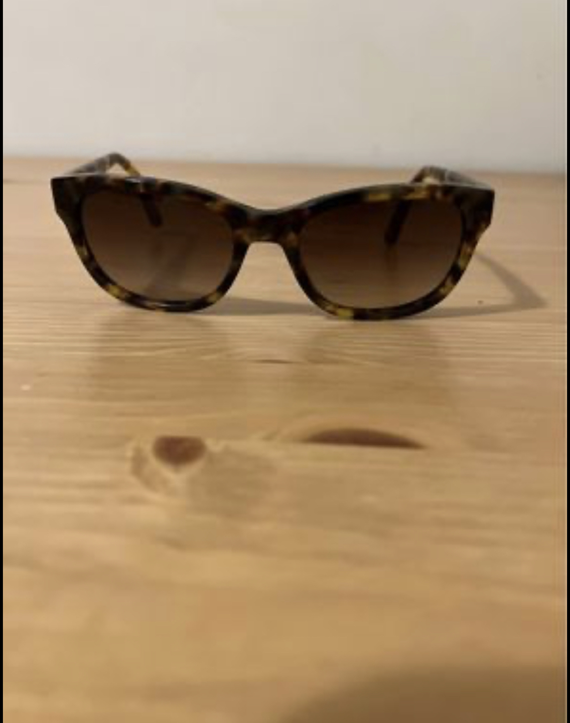 Tory Burch Sunglasses - photo 2