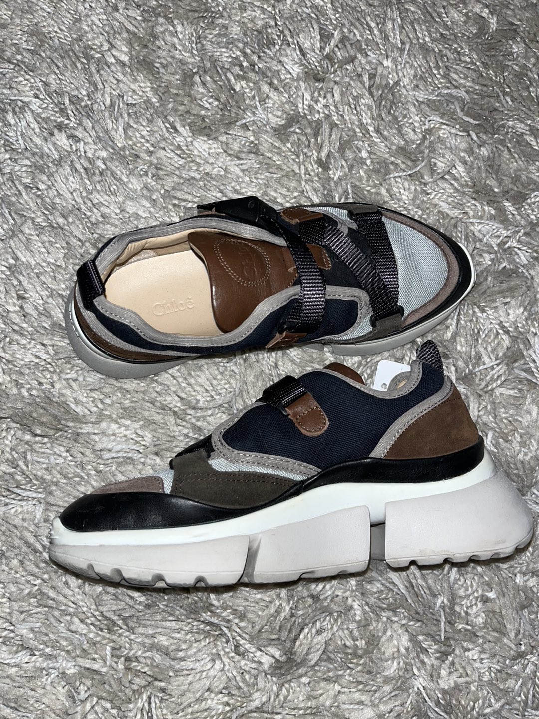 CHLOE Brown Leather/Black Buckle Sneakers - photo 3