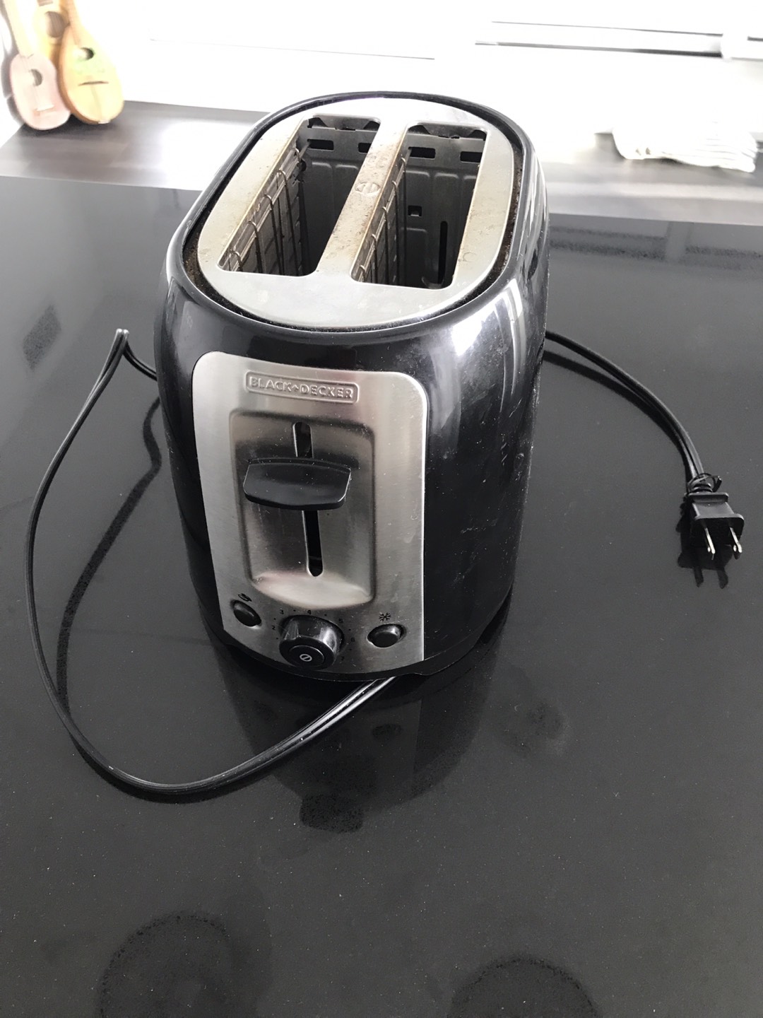 Black & Decker 2-slice toaster thumbnail