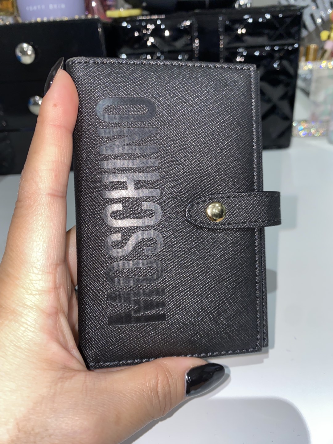 Moschino card holder thumbnail
