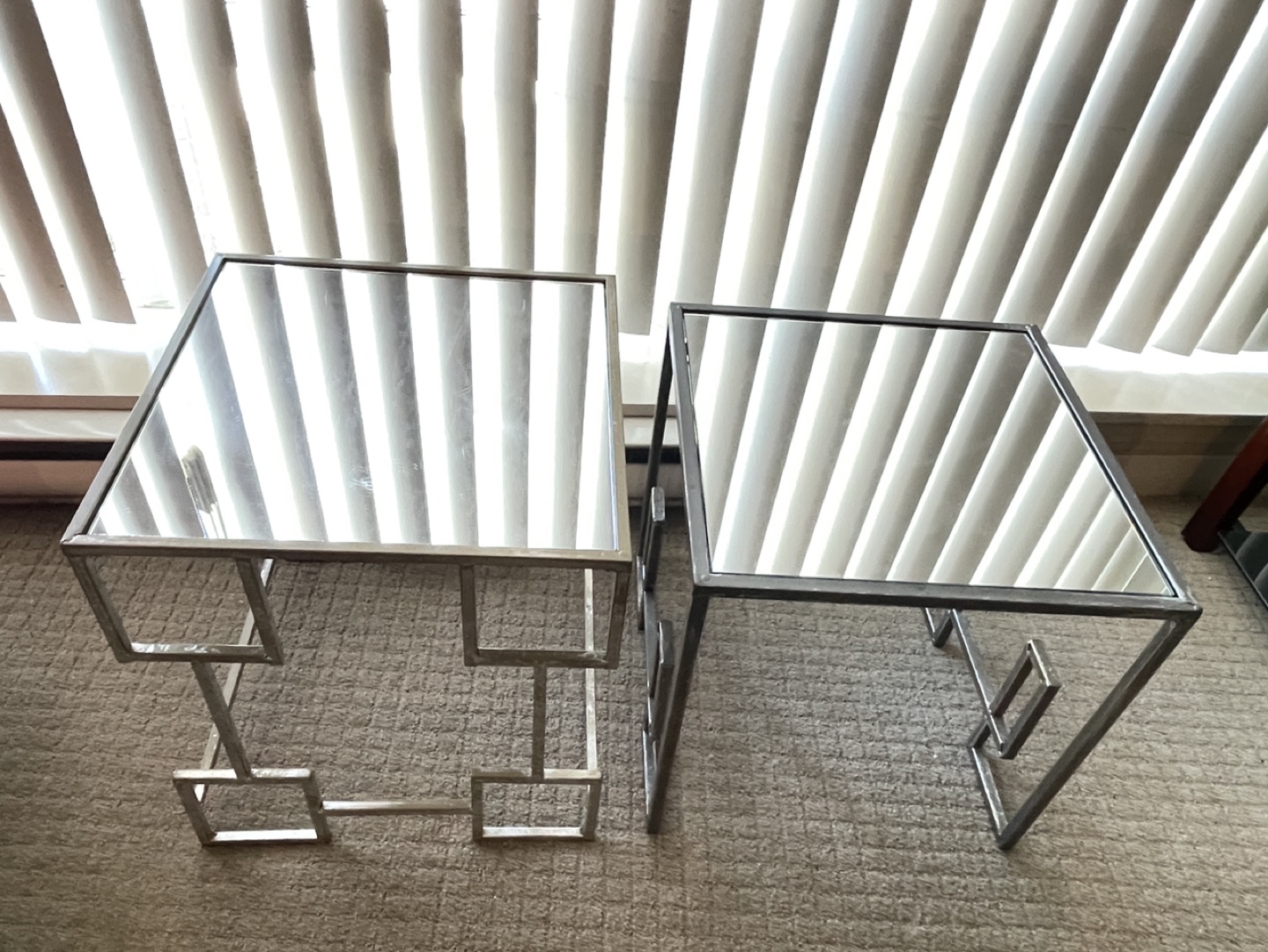 2 Mirrored Top Coffee Tables - photo 3