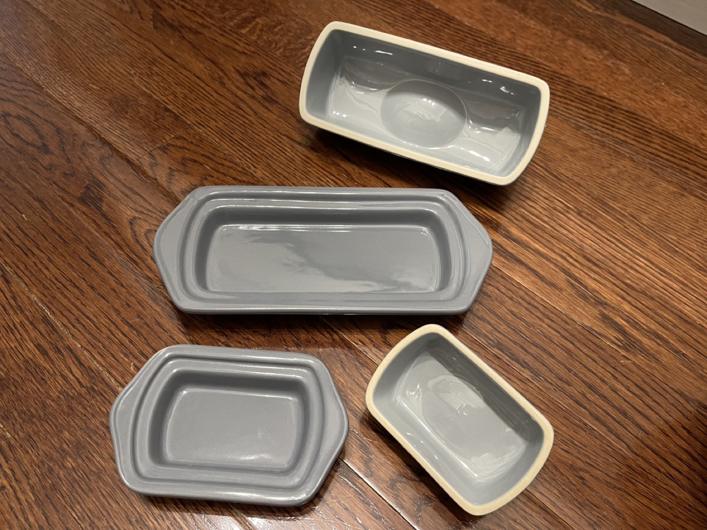 Set of 2 Butter Dishes (Never been used!) image indicator(2)