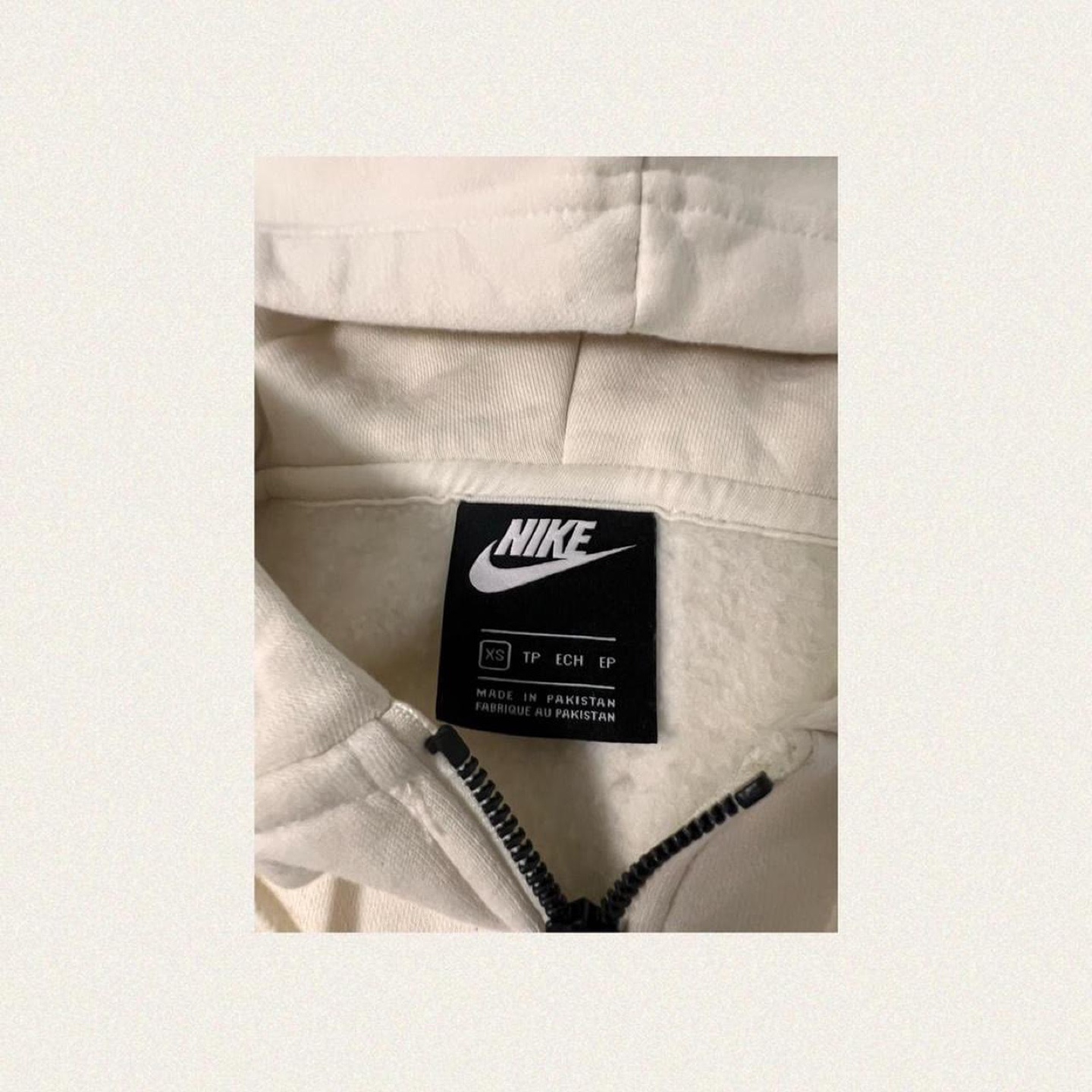 Nike Zip Up Hoodie image indicator(3)