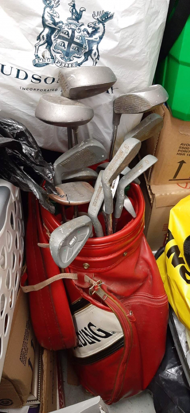 Golf clubs Bag & Cart image indicator(2)