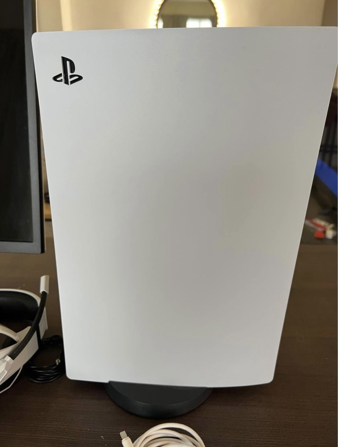 PS5 Digital Edition - photo 2