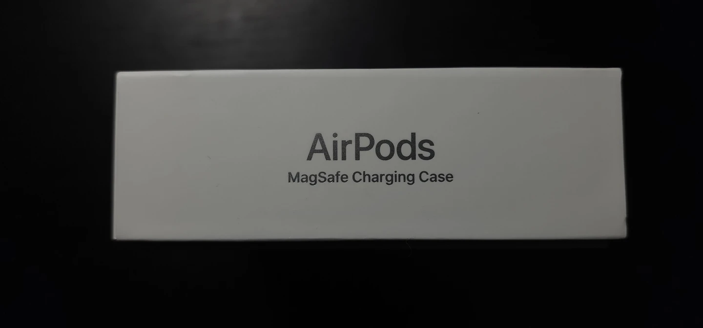 (NEW) Airpods (3rd Gen) with MagSafe Charging Case