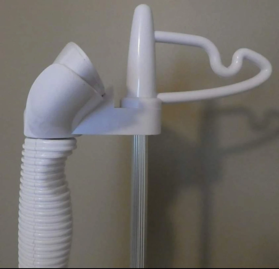 Tobi Portable Steamer- Like New - photo 4