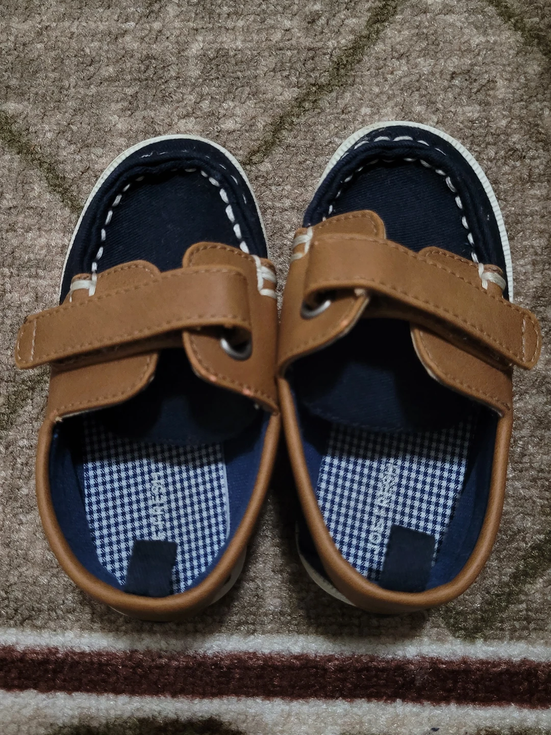 Brand name toddler shoes size 4-6 - photo 3