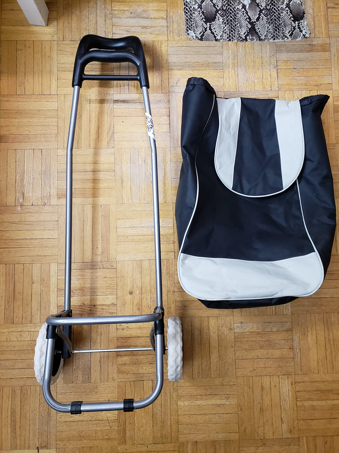 Foldable Shopping Trolley with Wheels with Large Removable Bag - photo 2