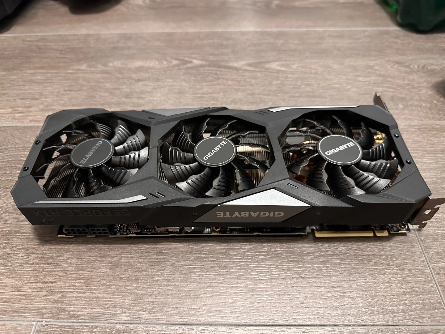 GIGABYTE RTX 2070 super GPU - photo 4