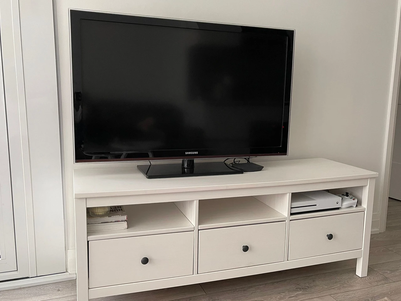 Samsung TV 46" (2011)