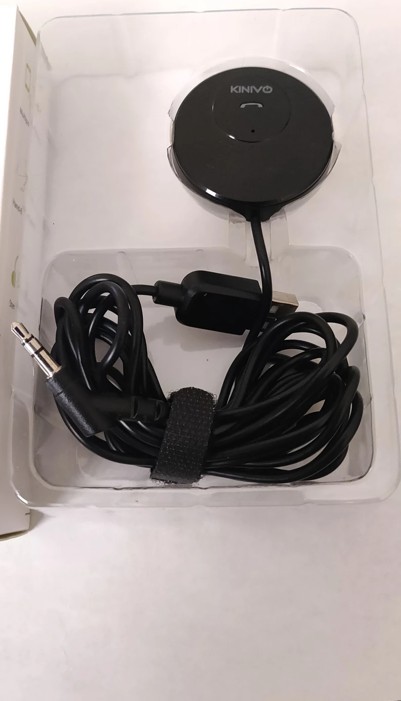 Like New! Bluetooth Hands-Free Car Kit image indicator(5)