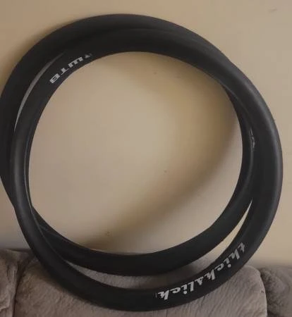 thickslick tires pair 27.5 x 1.95 thumbnail