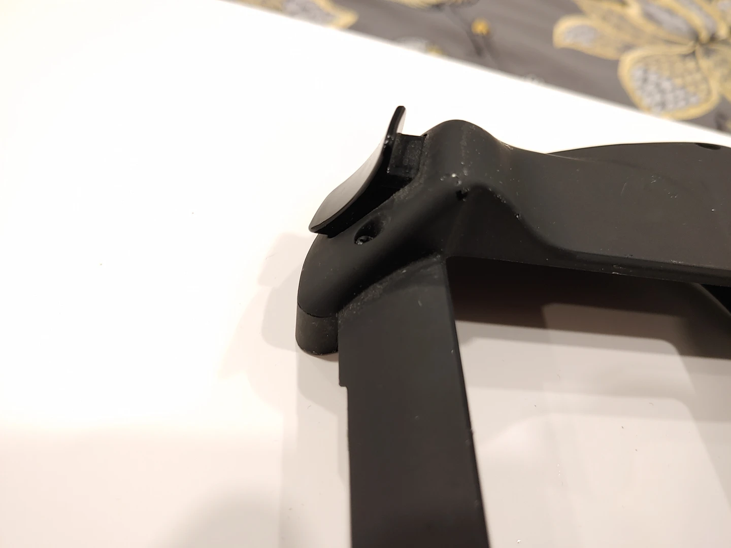 PS VITA Rare discontinued official PlayStation Trigger Grip image indicator(8)