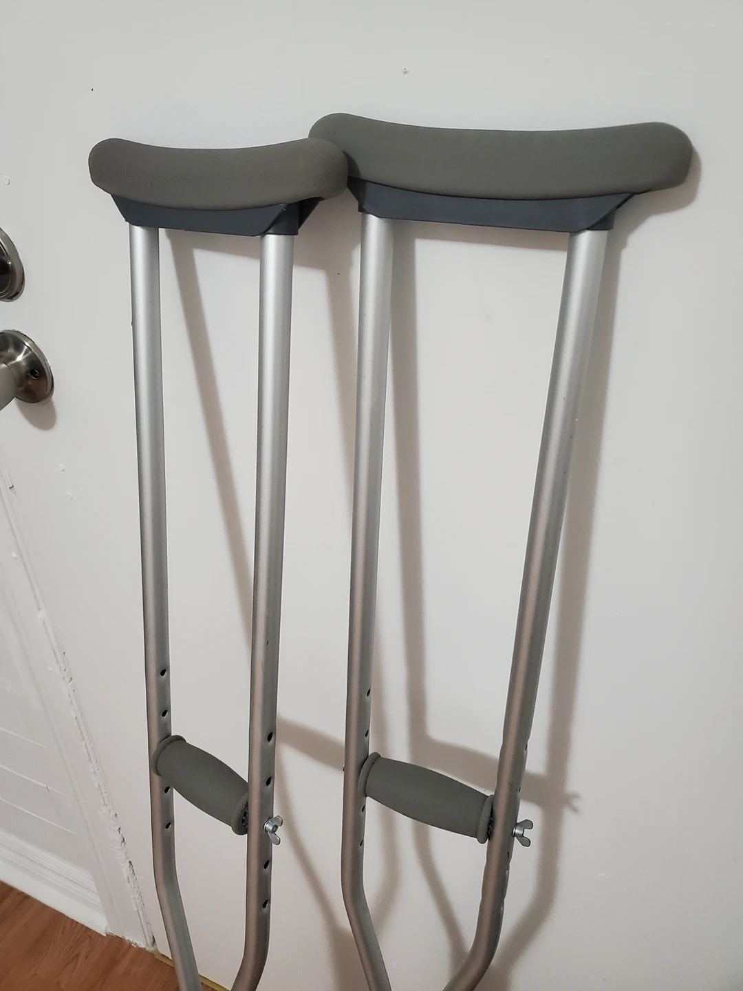 Adjustable Crutches - photo 2