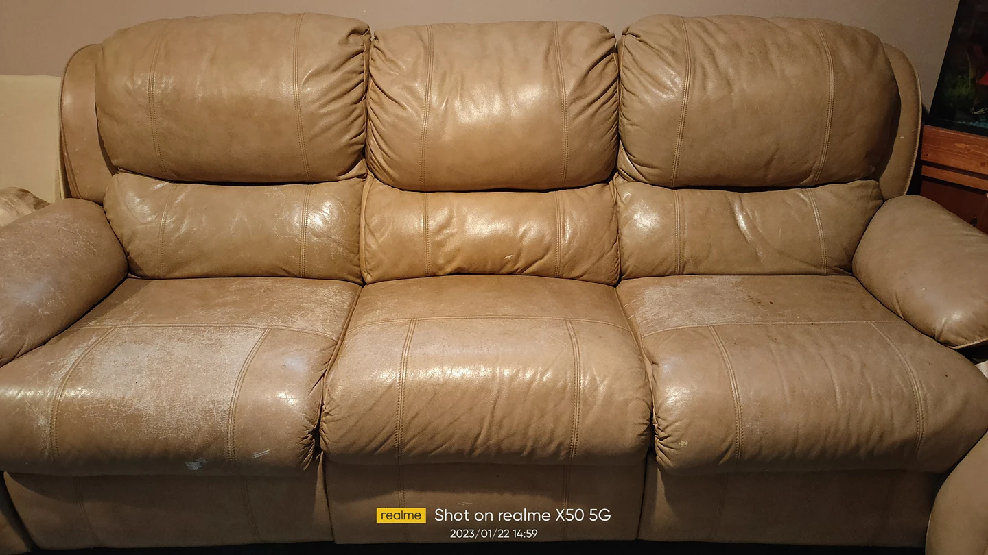 sofa.
