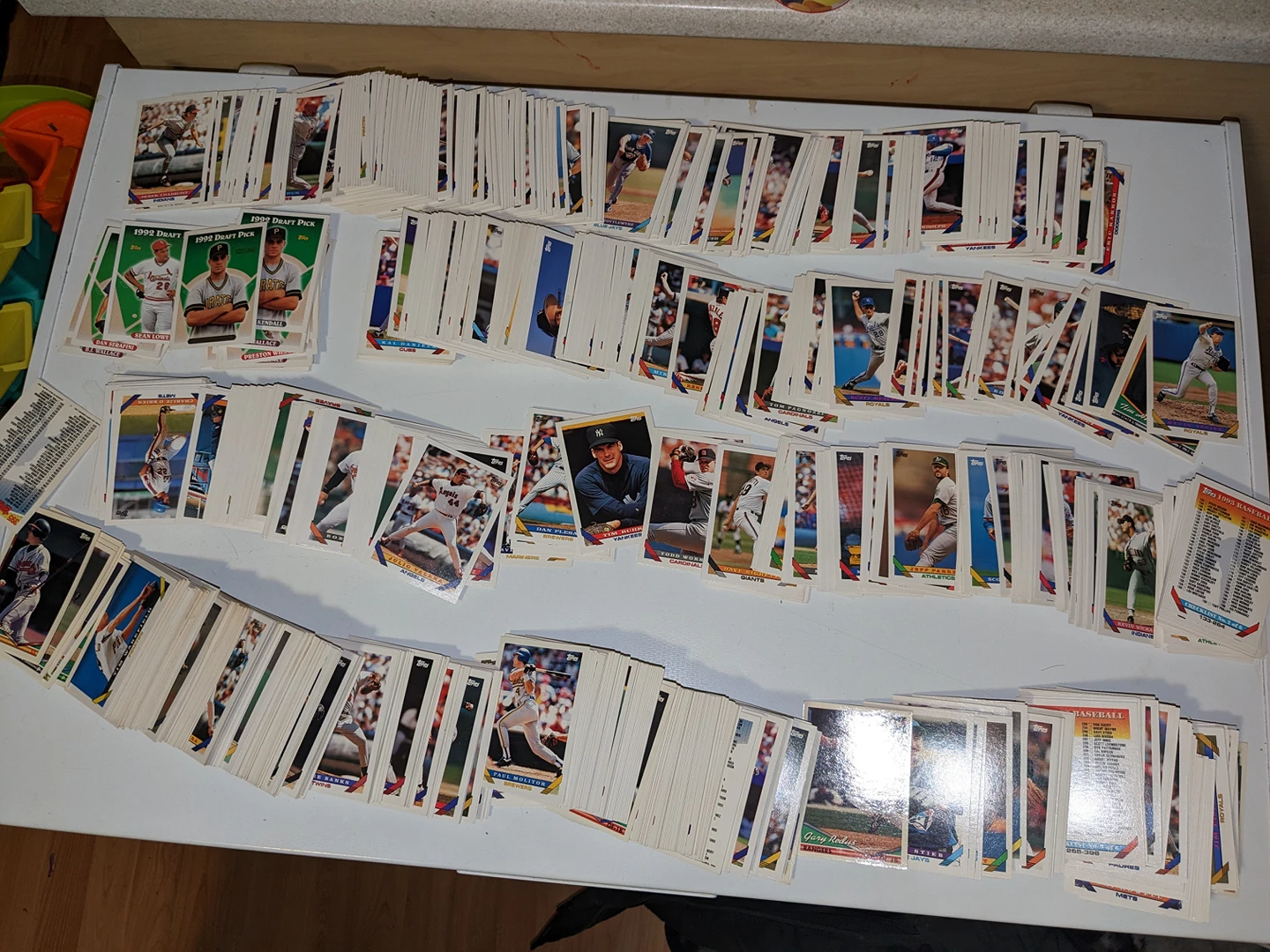'92-'93 Topps MLB baseball Cards (lot of 1400 cards)