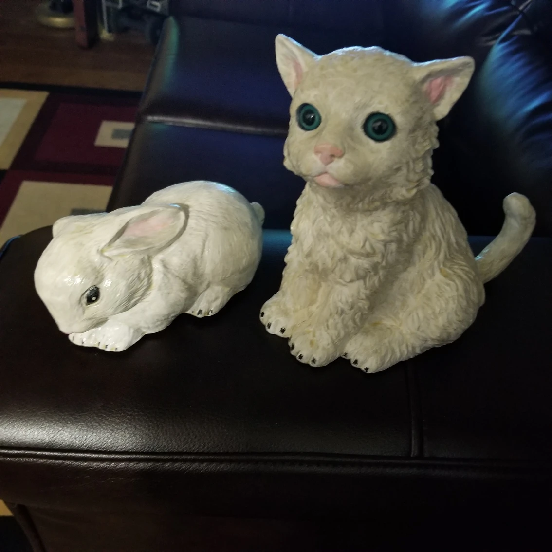 2 cute garden figurine toy rabbit bunny and cat kitten