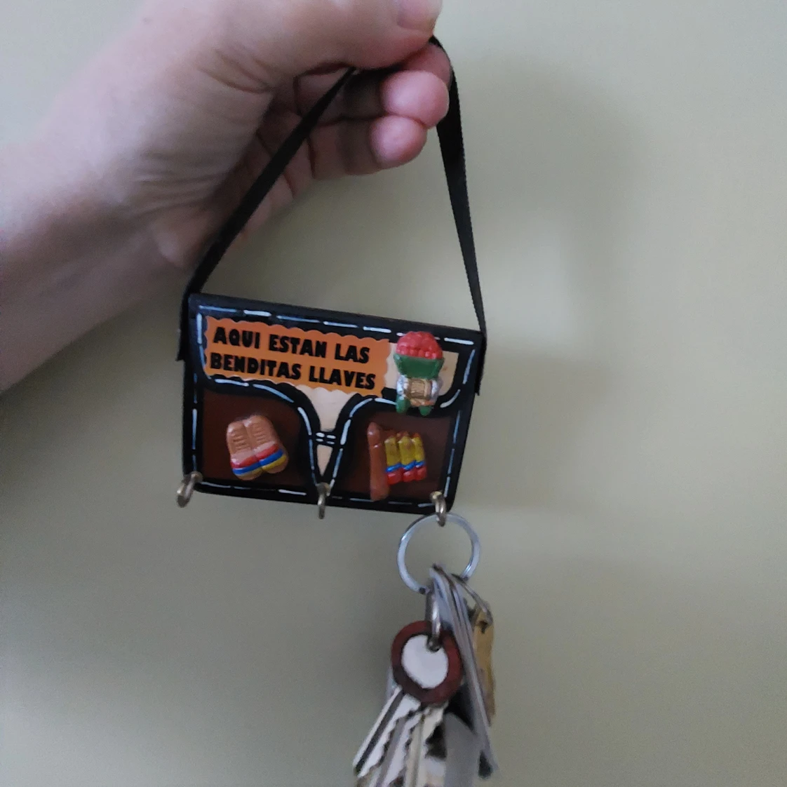 Spanish key holder