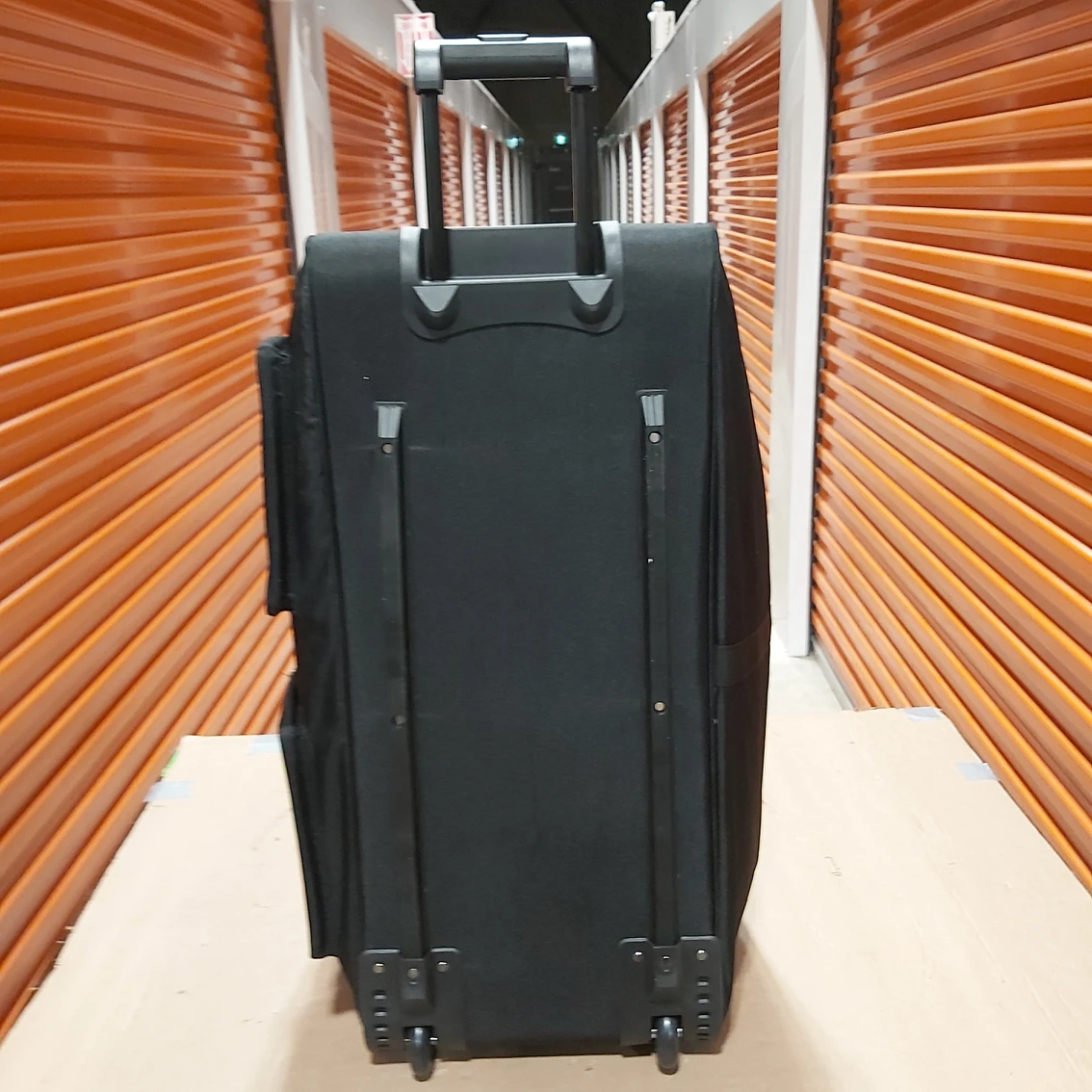 New Rolling Trolley Duffle Bag With Wheels Handle Size 32 Inches image indicator(8)