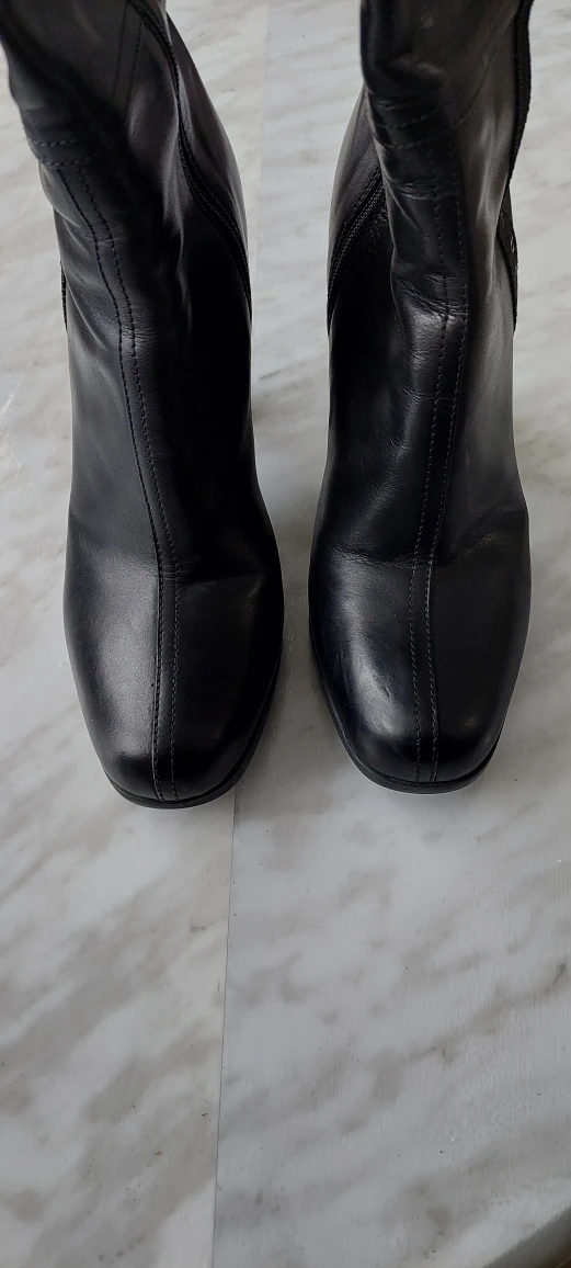 PRADA BLACK LEATHER BELOW THE KNEE HEEL BOOTS - photo 4