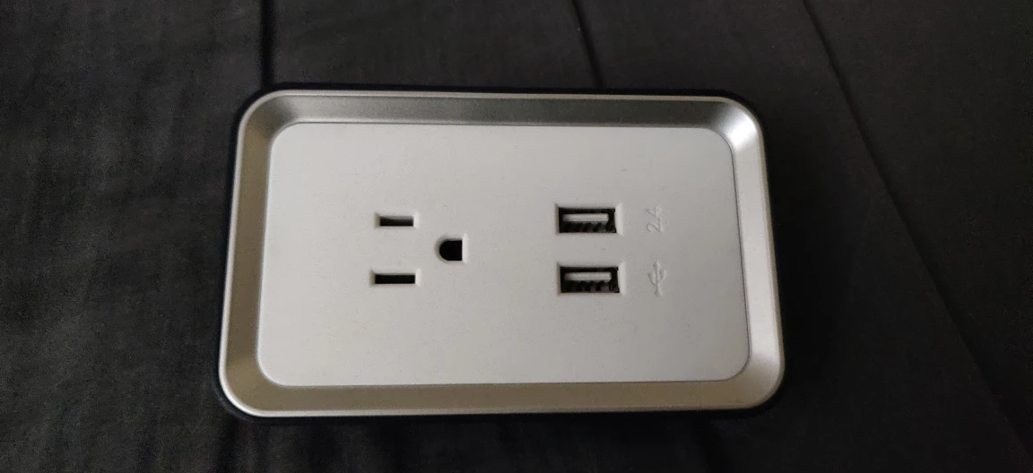 wall adapter thumbnail