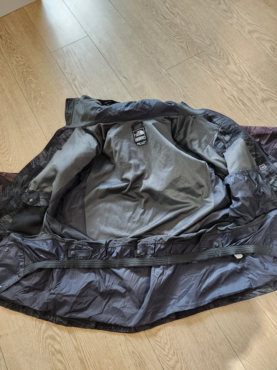 the North Face snowboard/ski Jacket Cryptic Men size M - photo 4
