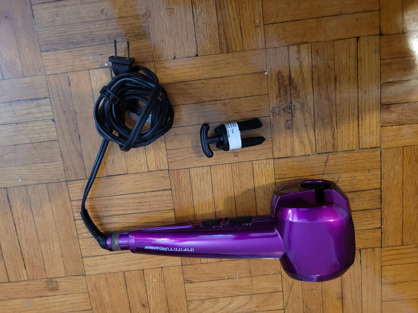 Conair Infinity Hair Curler thumbnail