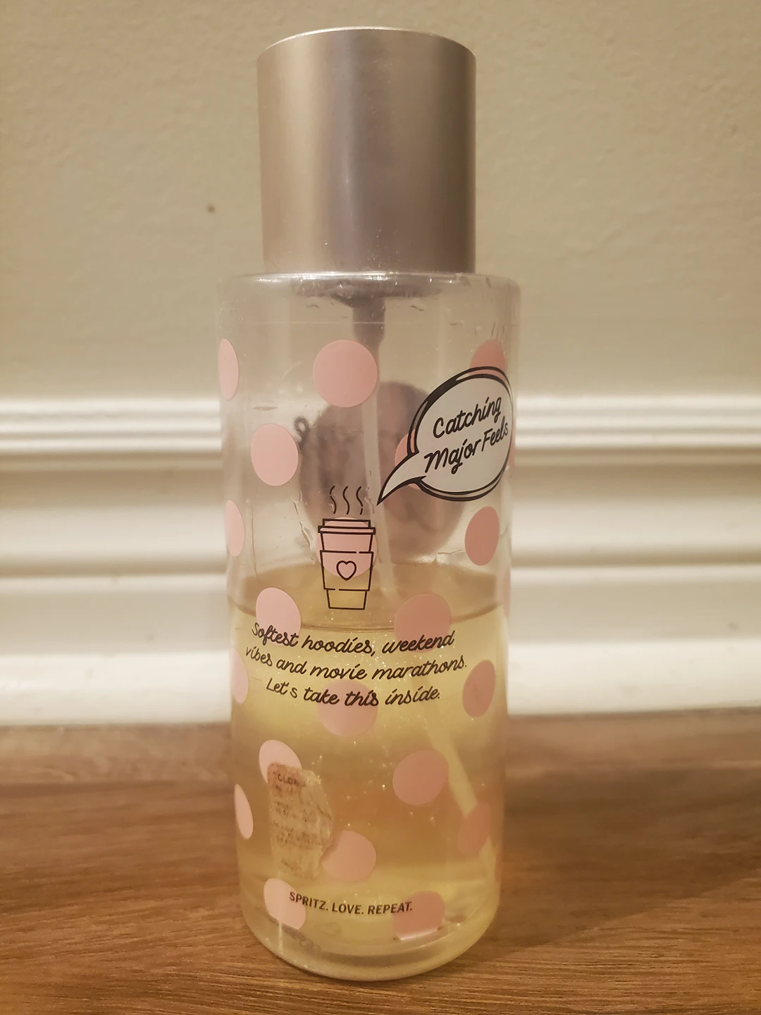 PINK - Warm & Cozy Scented Shimmer Mist image indicator(2)