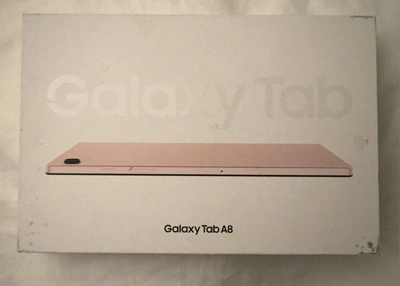 Samsung Galaxy TabA8 Rose Gold, 10.5 inches.