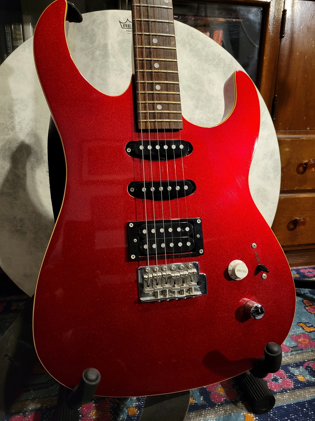 Custom Red Glitter Soloist Electric Guitar (Jay Turser) thumbnail