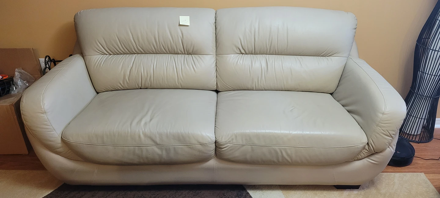 Leather Sofa thumbnail